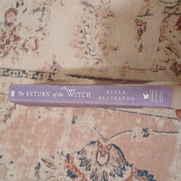 The Return of the Witch by Paula Brackston - Picture 3 of 3